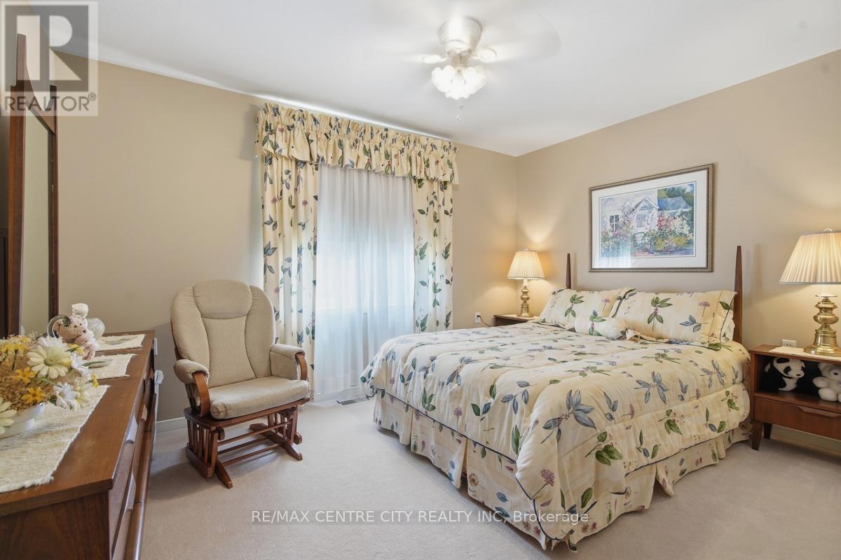 48 Ilderbrook Circle Property Photo 22