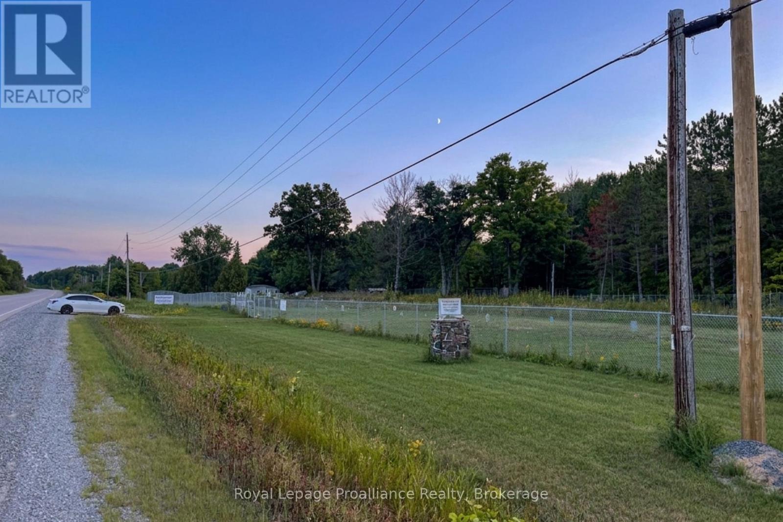 29200 Highway 7 Property Photo 1