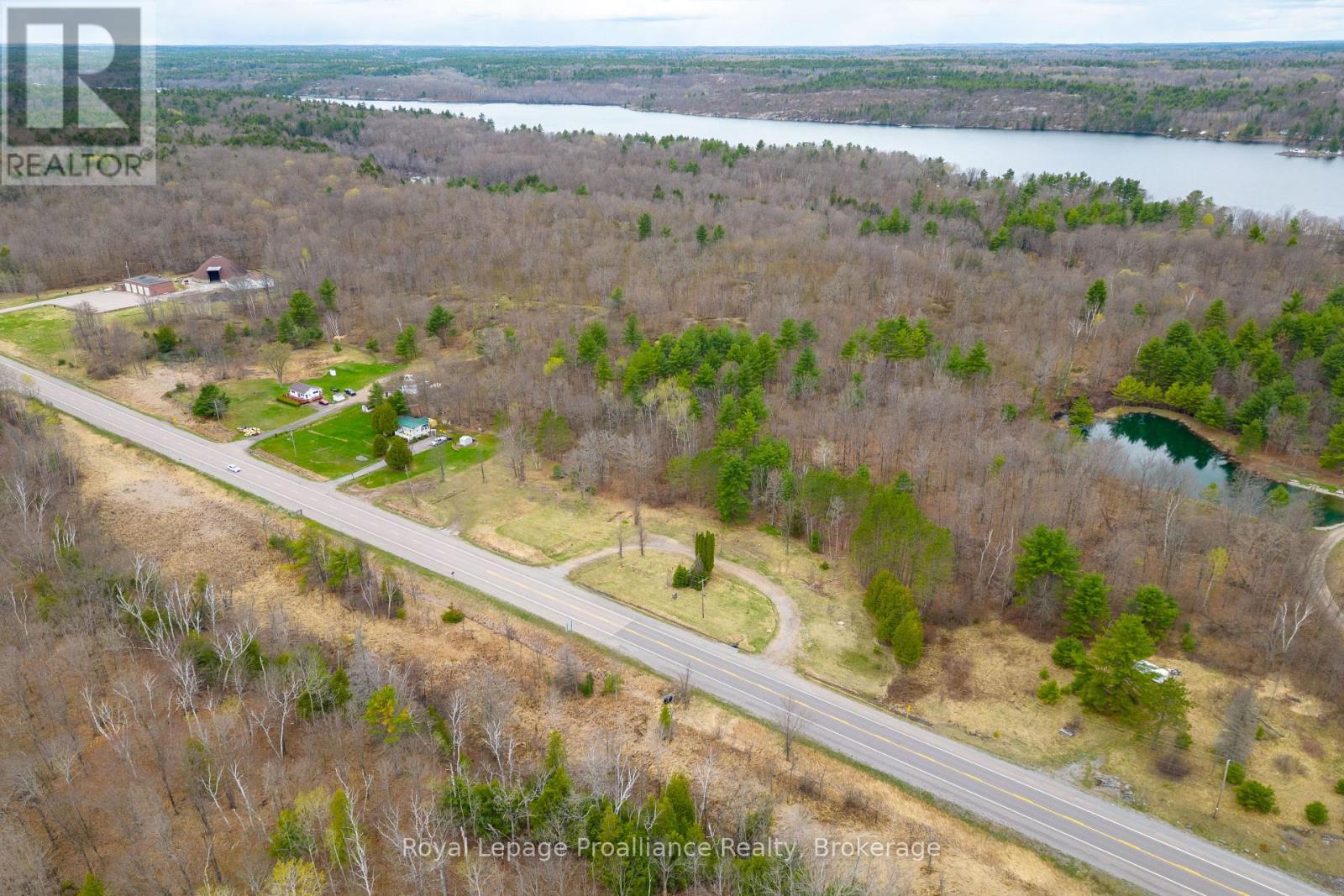 29200 Highway 7 Property Photo 16