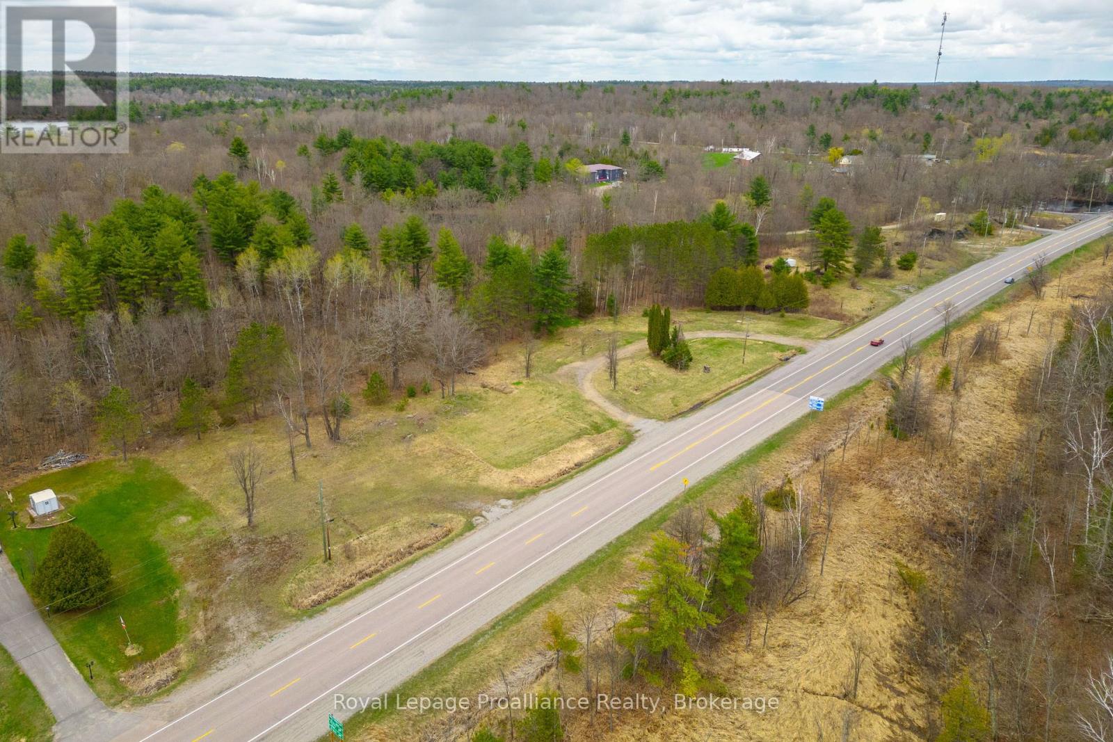 29200 Highway 7 Property Photo 26