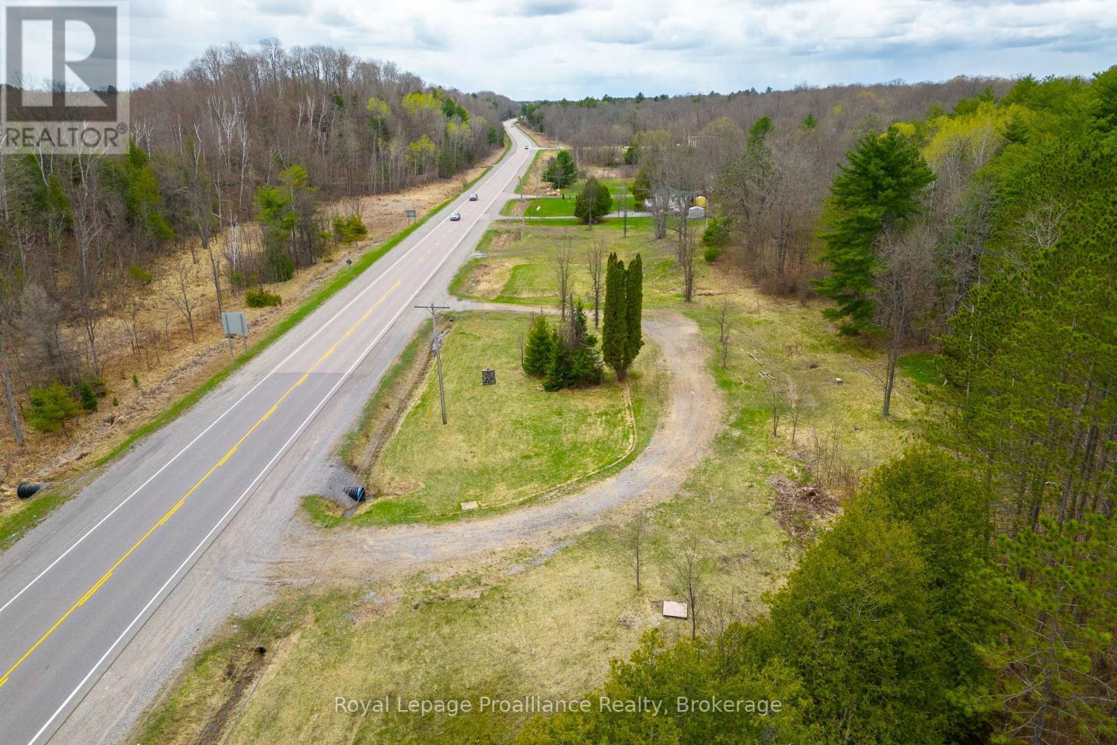 29200 Highway 7 Property Photo 29