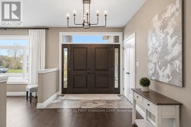 941 Longworth Road Property Photo 4