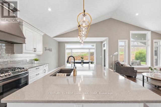 941 Longworth Road Property Photo 16