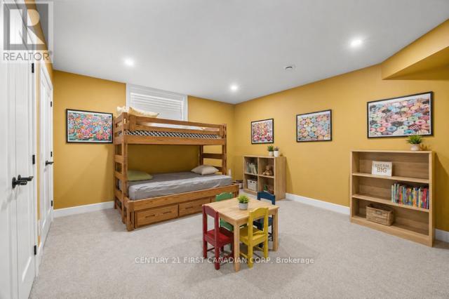 941 Longworth Road Property Photo 30