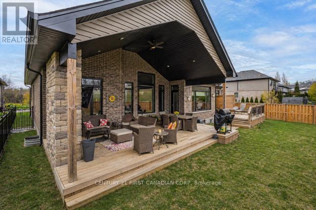 941 Longworth Road Property Photo 35
