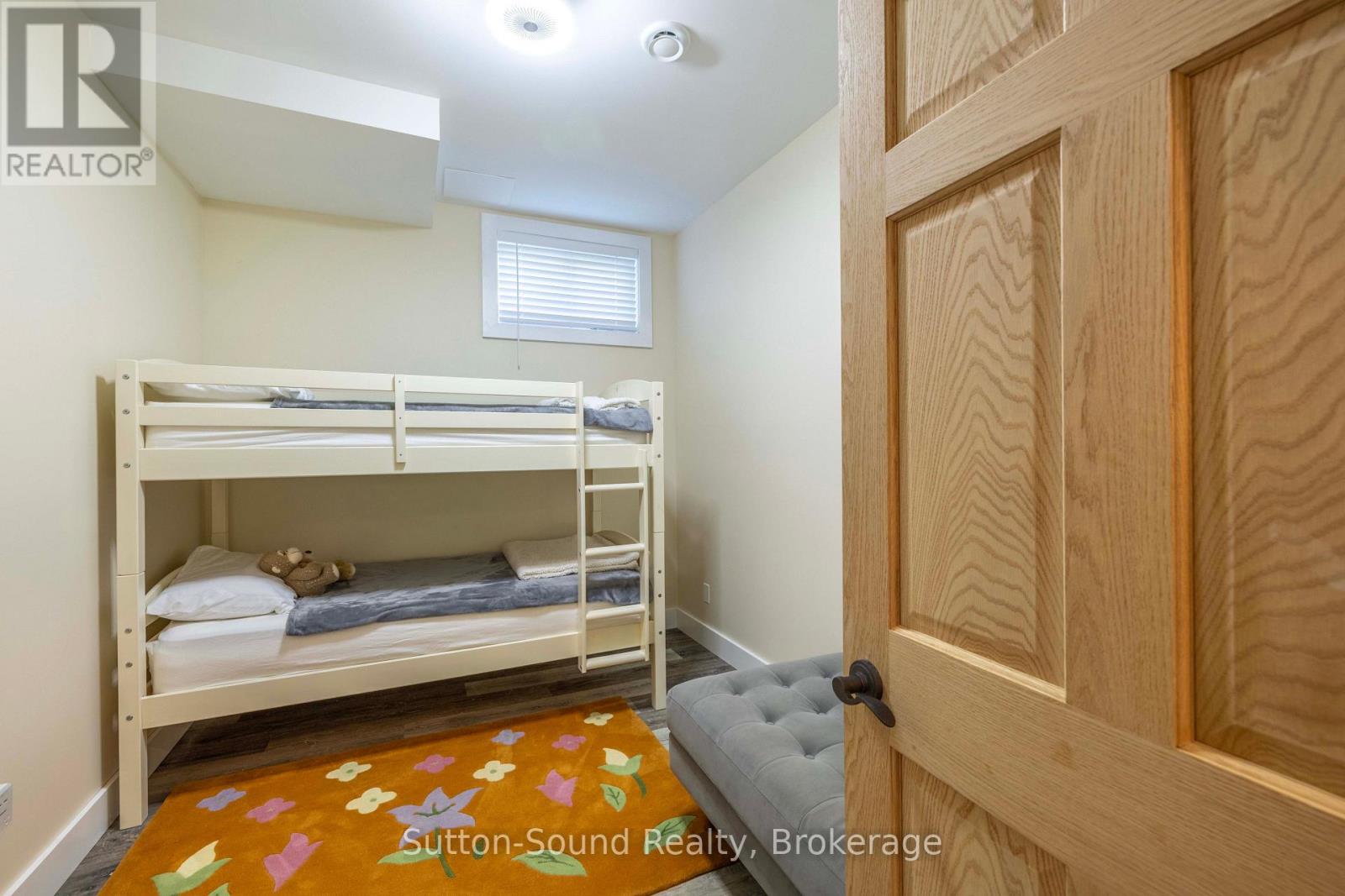 90 Graham Crescent Property Photo 37