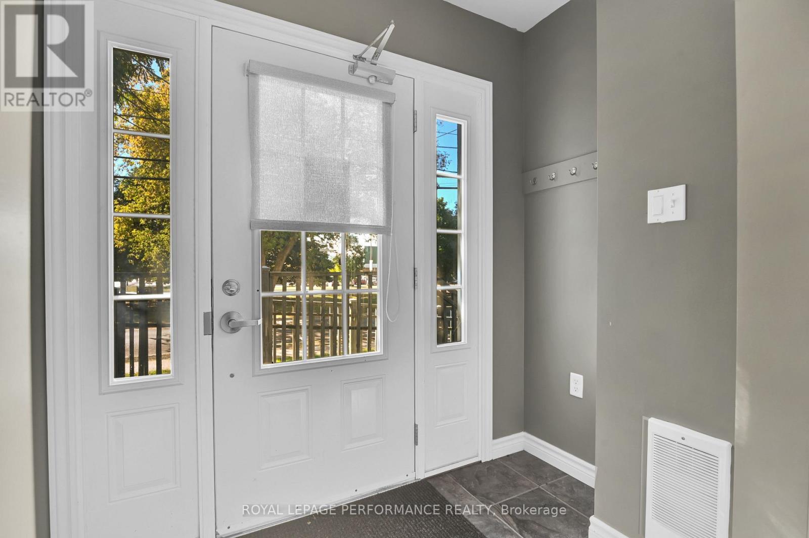 117 First Street E Property Photo 6