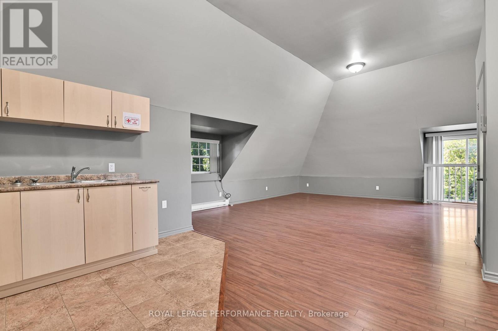 117 First Street E Property Photo 35
