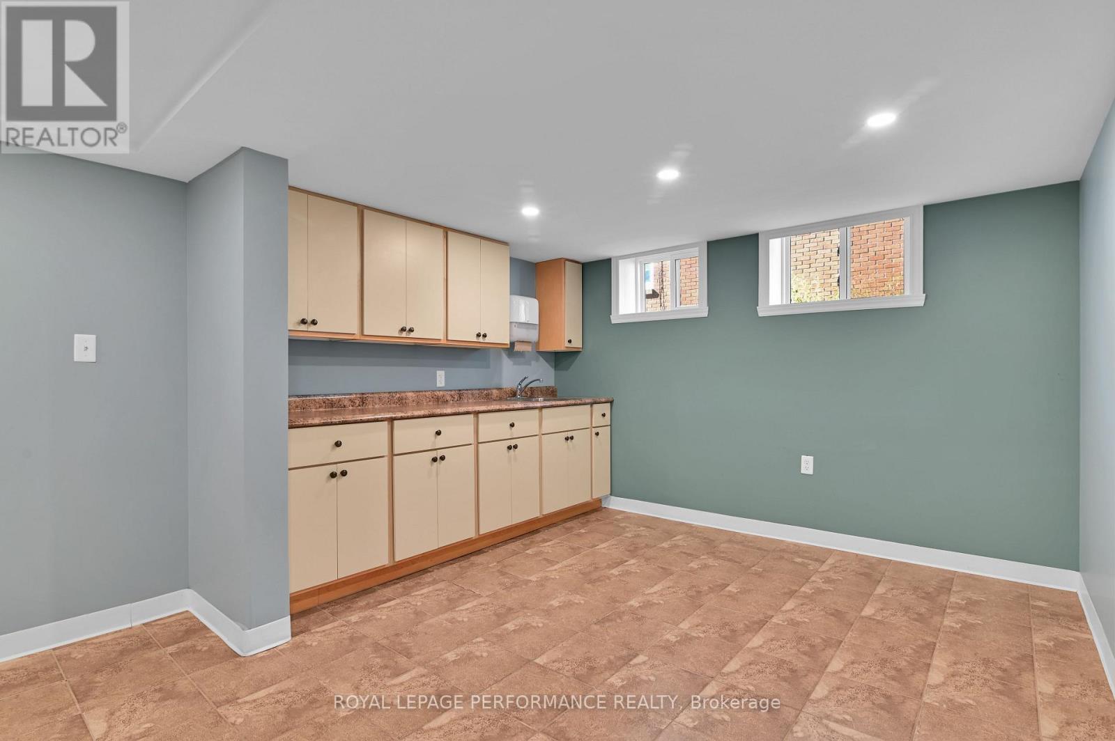 117 First Street E Property Photo 42