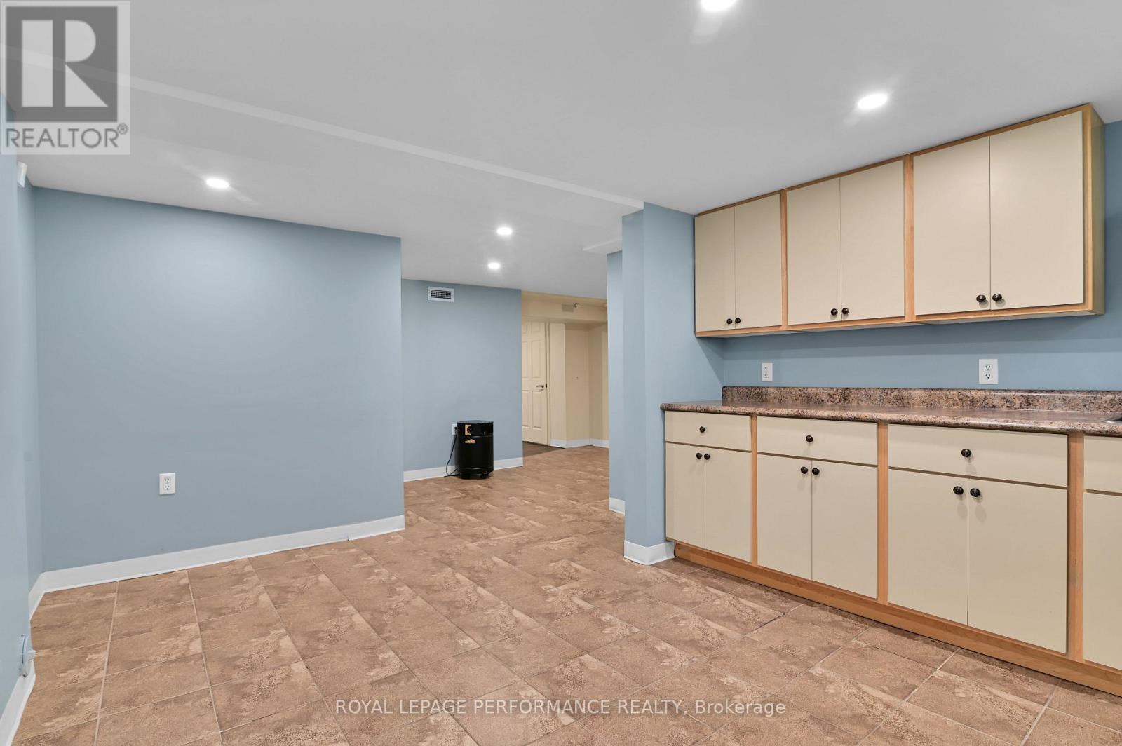 117 First Street E Property Photo 43