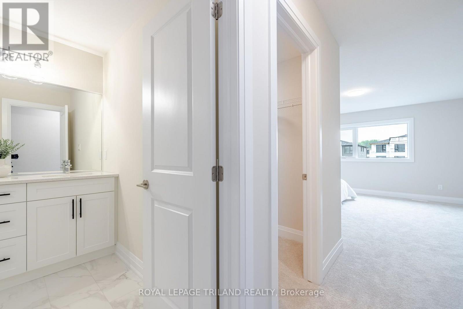 760 Banyan Lane Property Photo 22