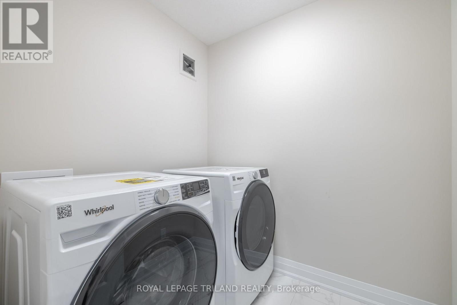 760 Banyan Lane Property Photo 30