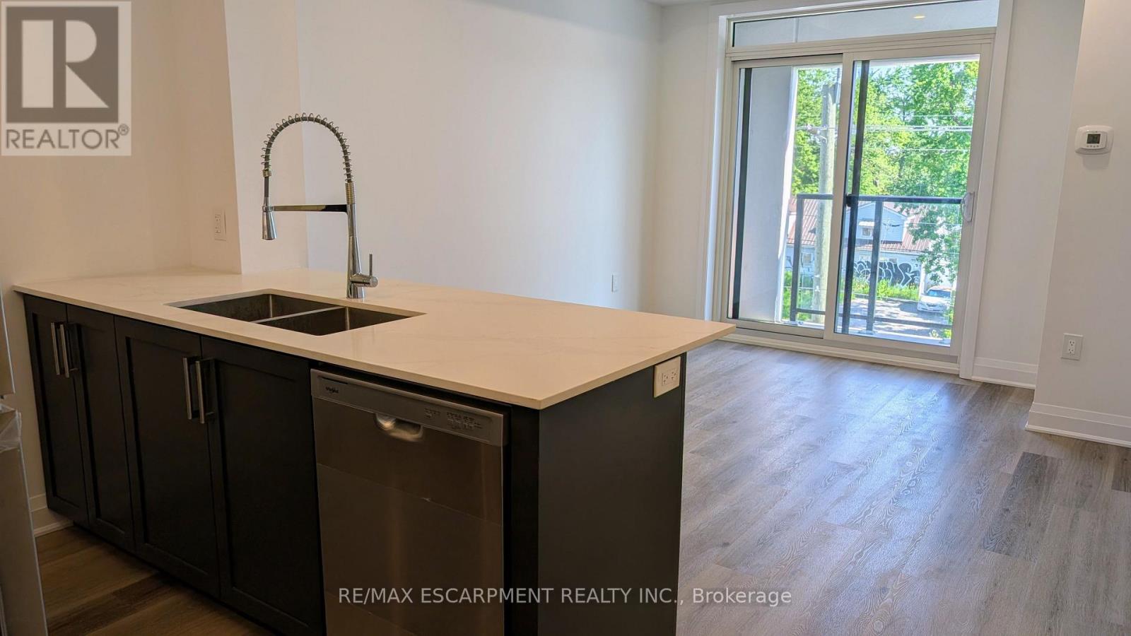 309 - 1936 Rymal Road E Property Photo 18