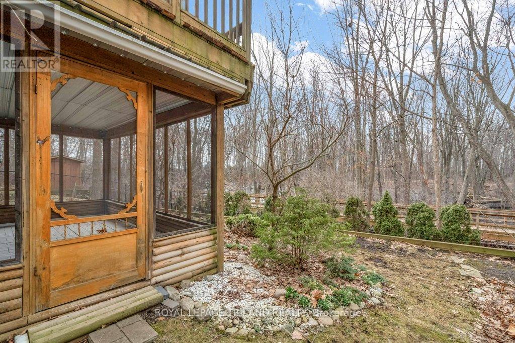 215 Rossmore Court Property Photo 45