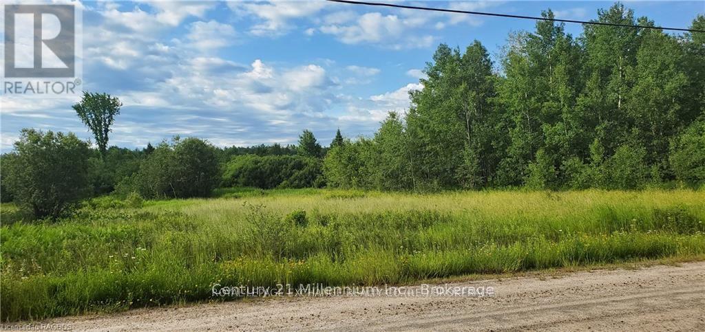 638 Chenier Road Property Photo 2