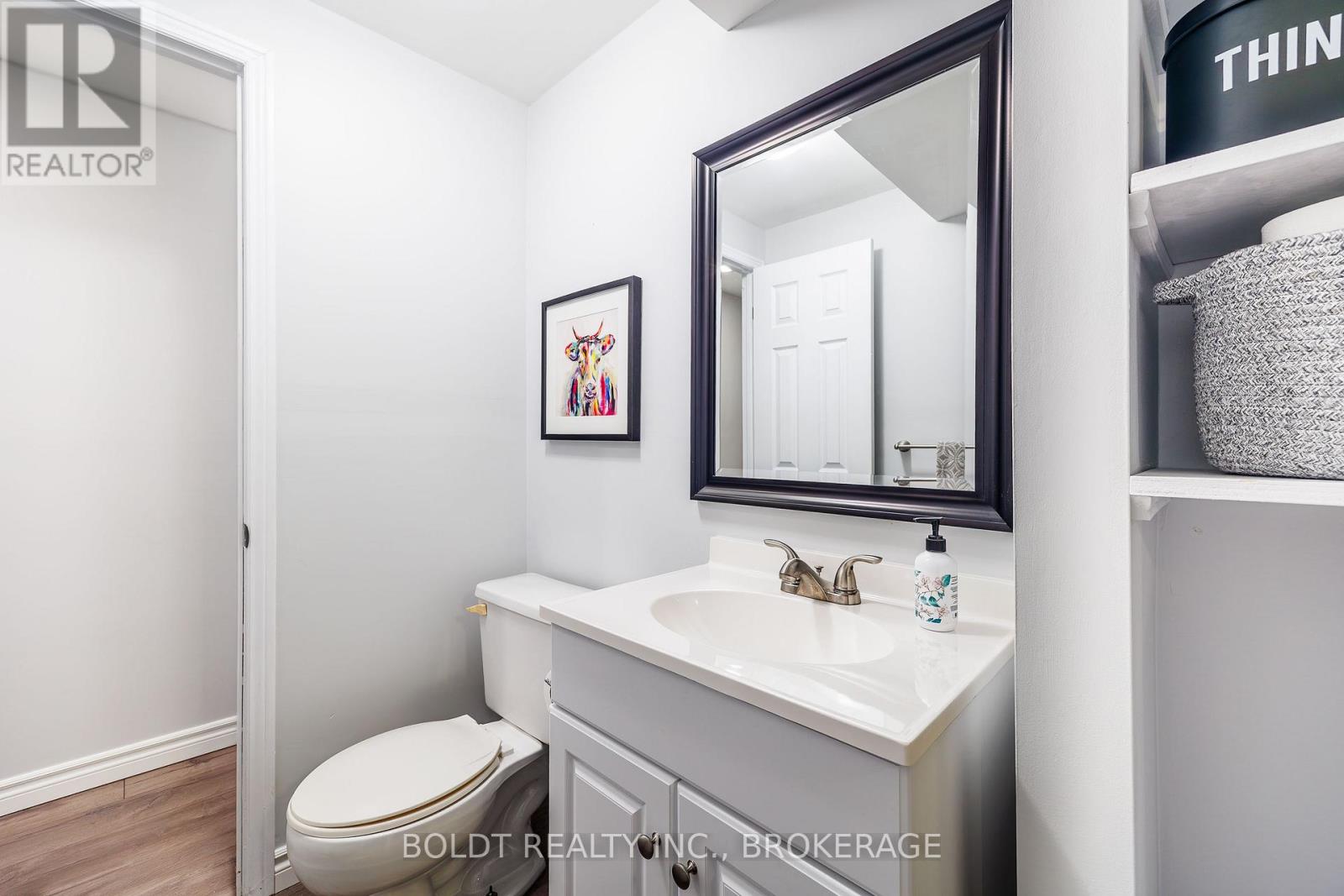 86 Devine Crescent Property Photo 19