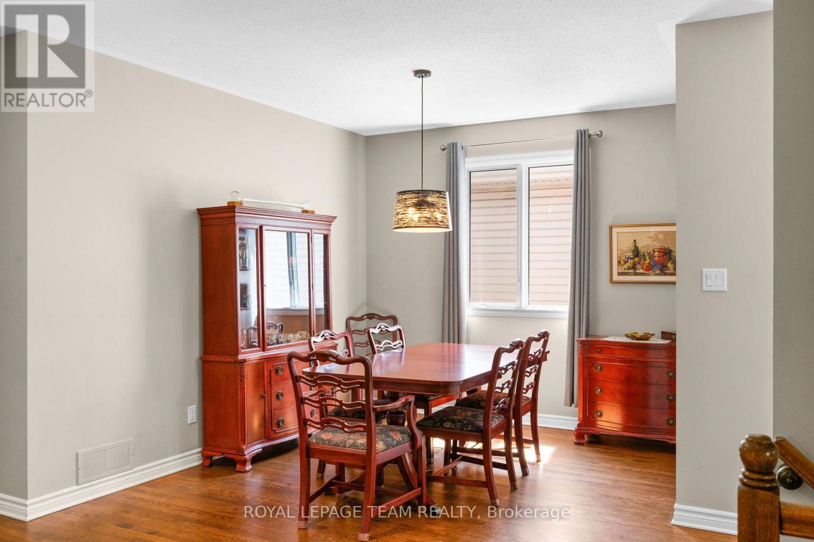 32 Trump Avenue Property Photo 15