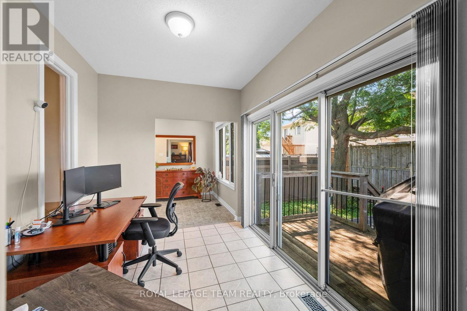32 Trump Avenue Property Photo 24