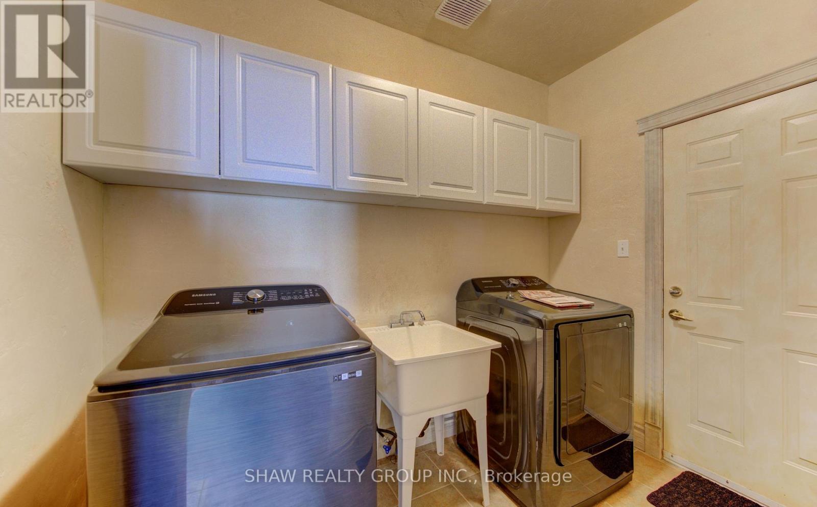 74 Forest Edge Trail Property Photo 7