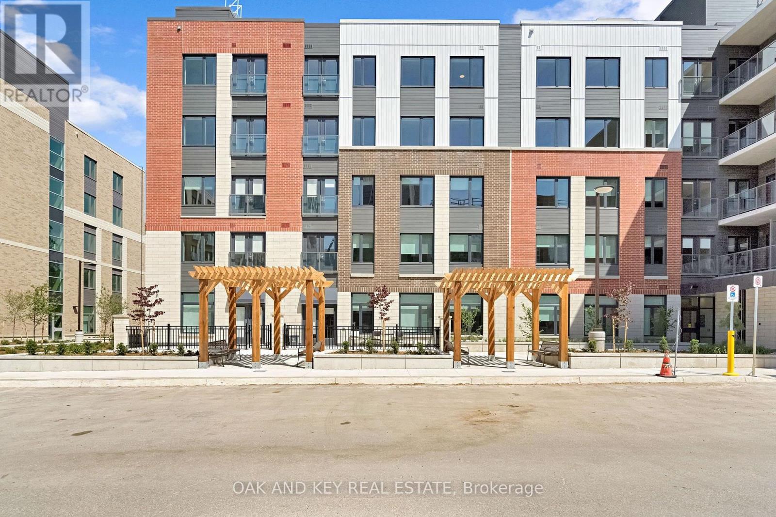 311 - 385 Hill Street Property Photo 2