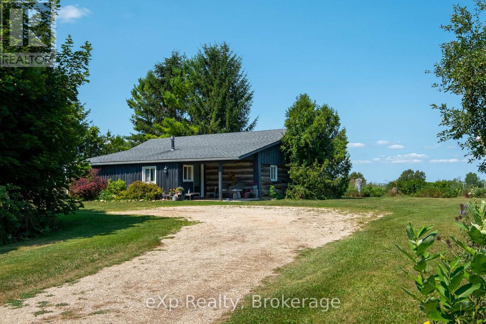 742649 Sideroad 4b Property Photo 1
