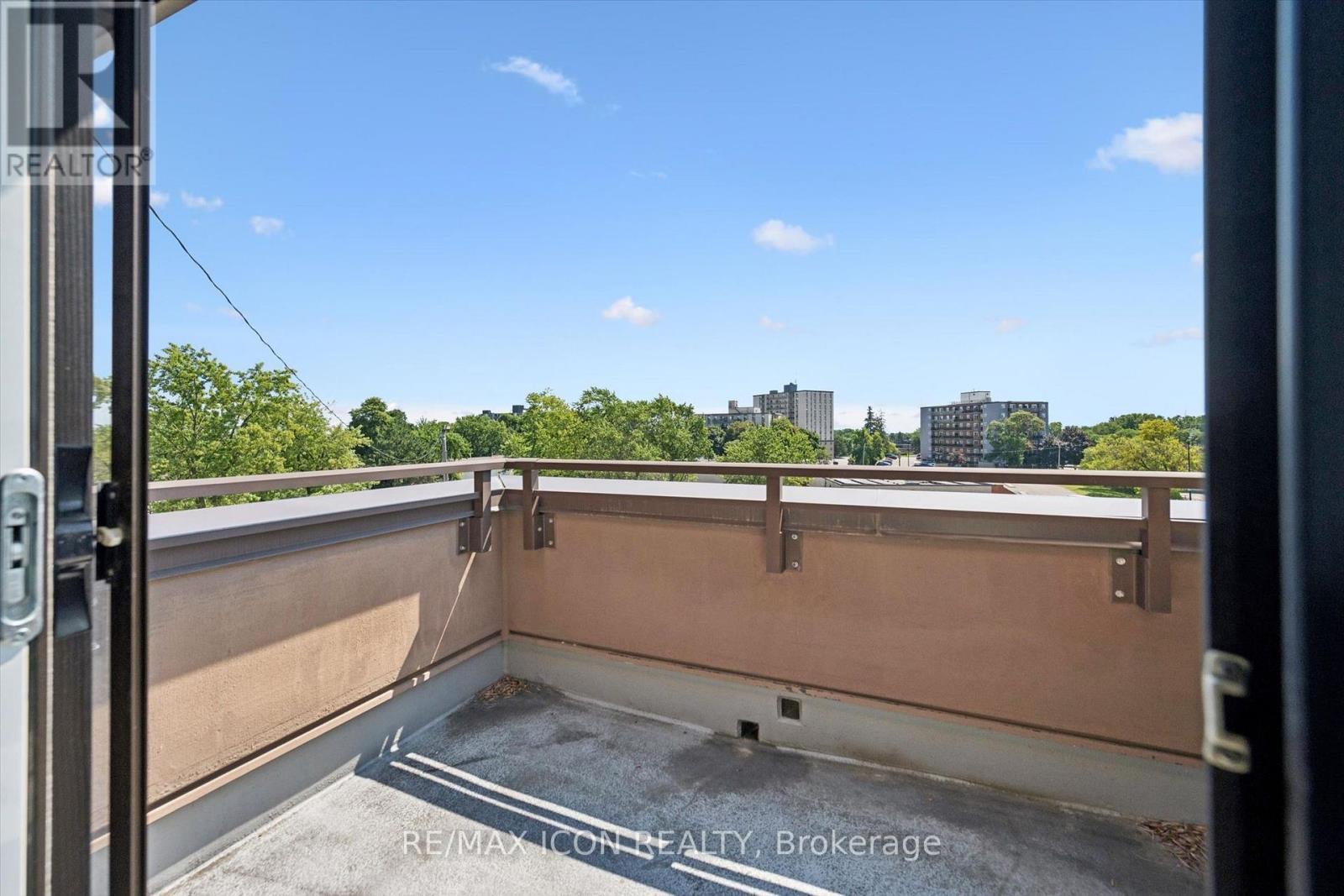 329 - 36 Hayhurst Road Property Photo 25