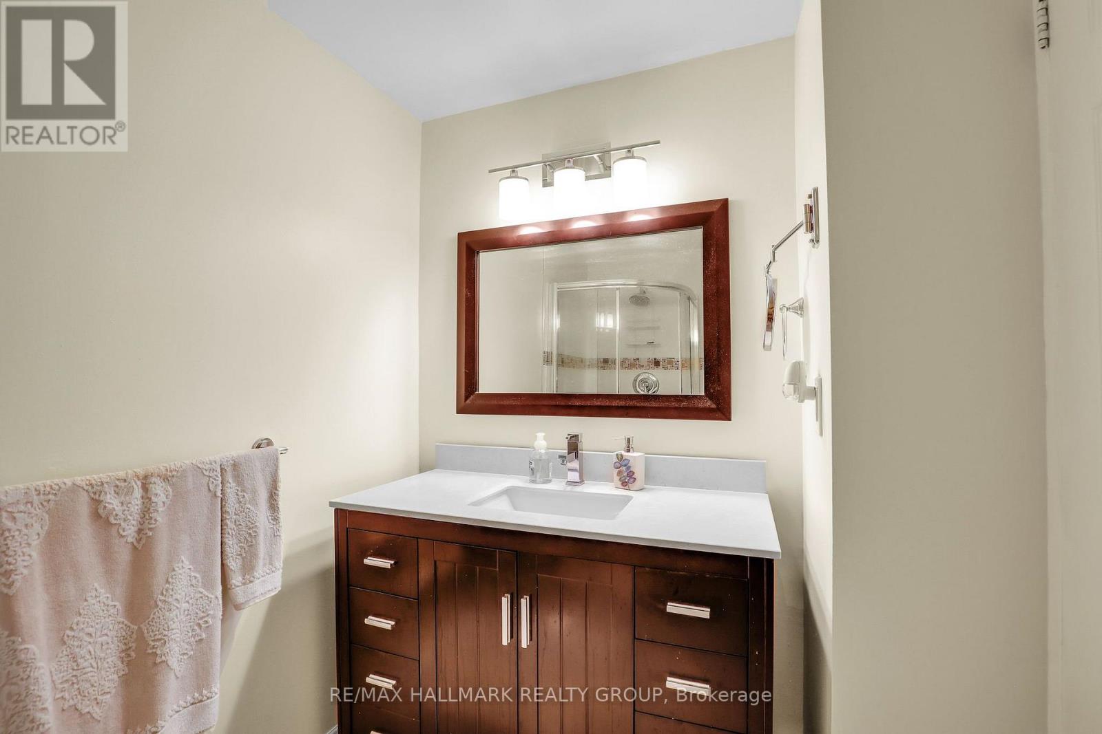 906 - 960 Teron Road Property Photo 16