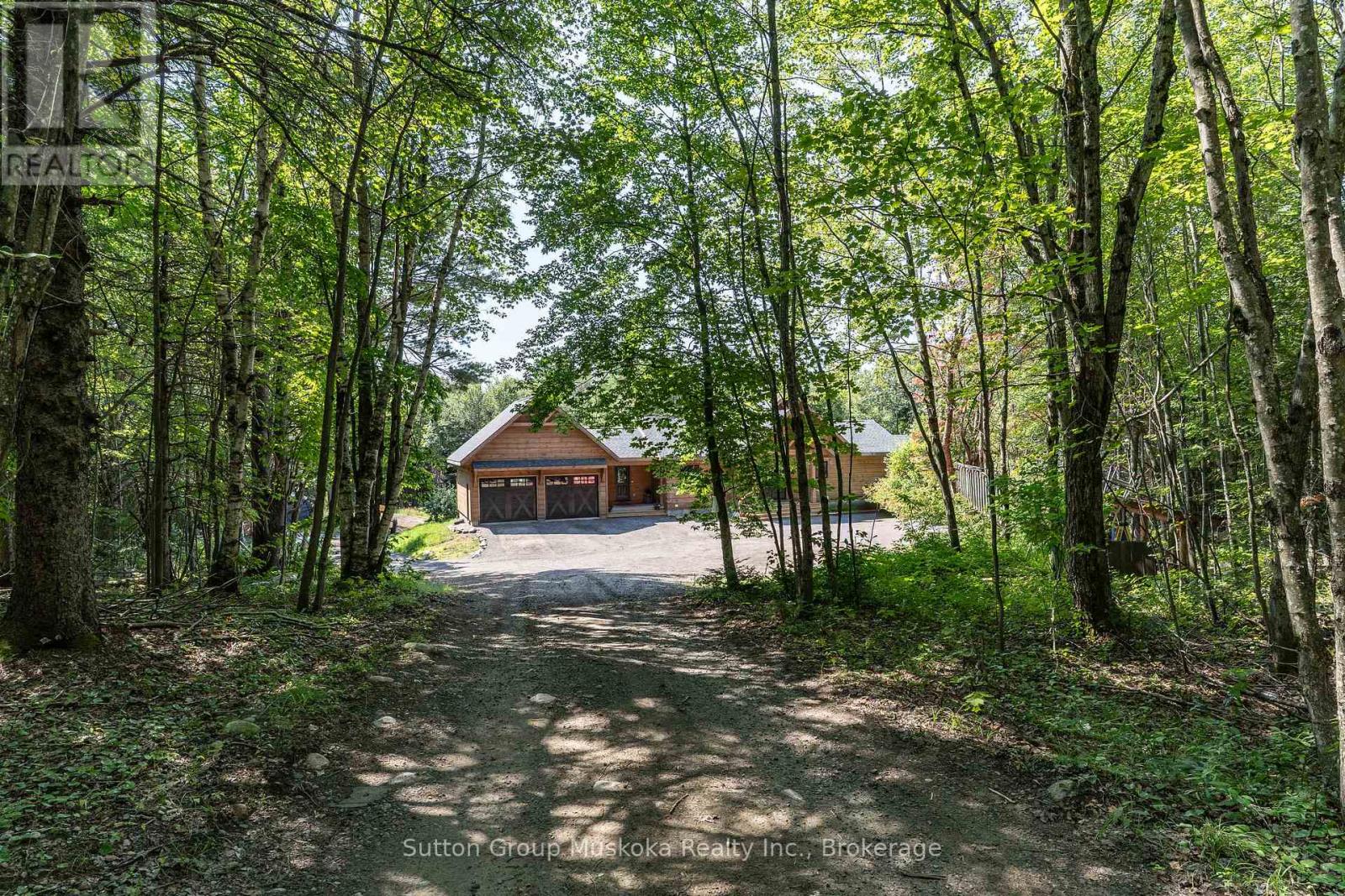 1265 Britannia Road Property Photo 3