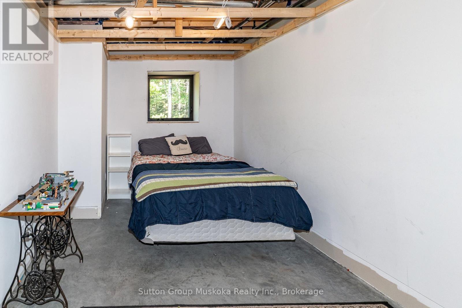 1265 Britannia Road Property Photo 29