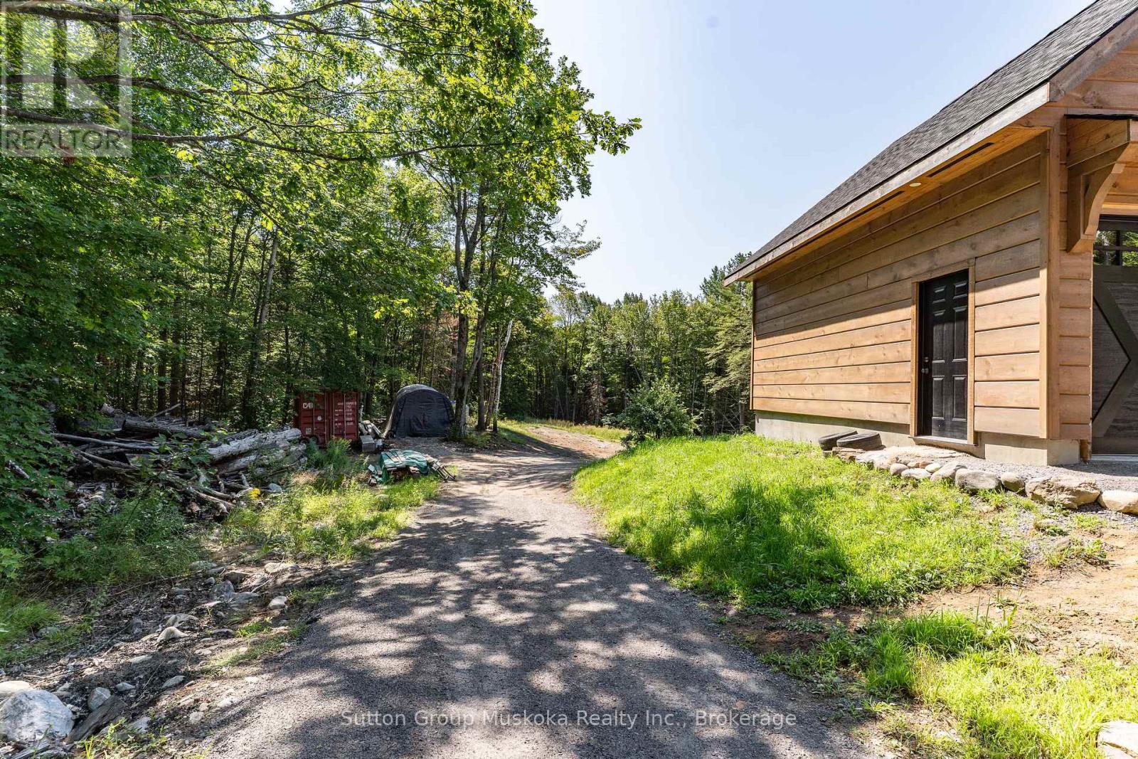 1265 Britannia Road Property Photo 38