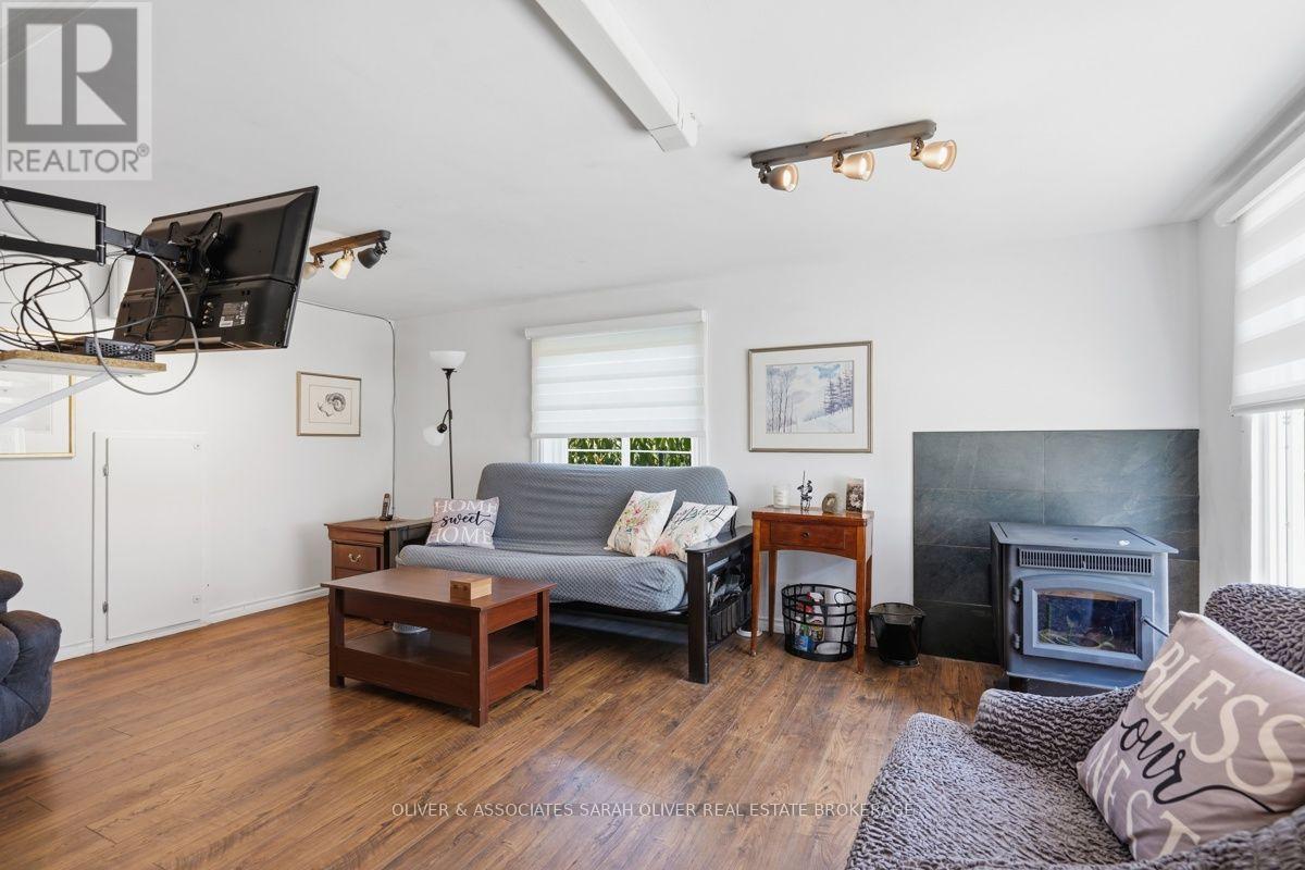 4159 Putnam Road Property Photo 13