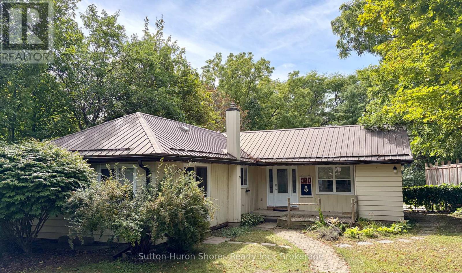 418 Elgin Street Property Photo 1