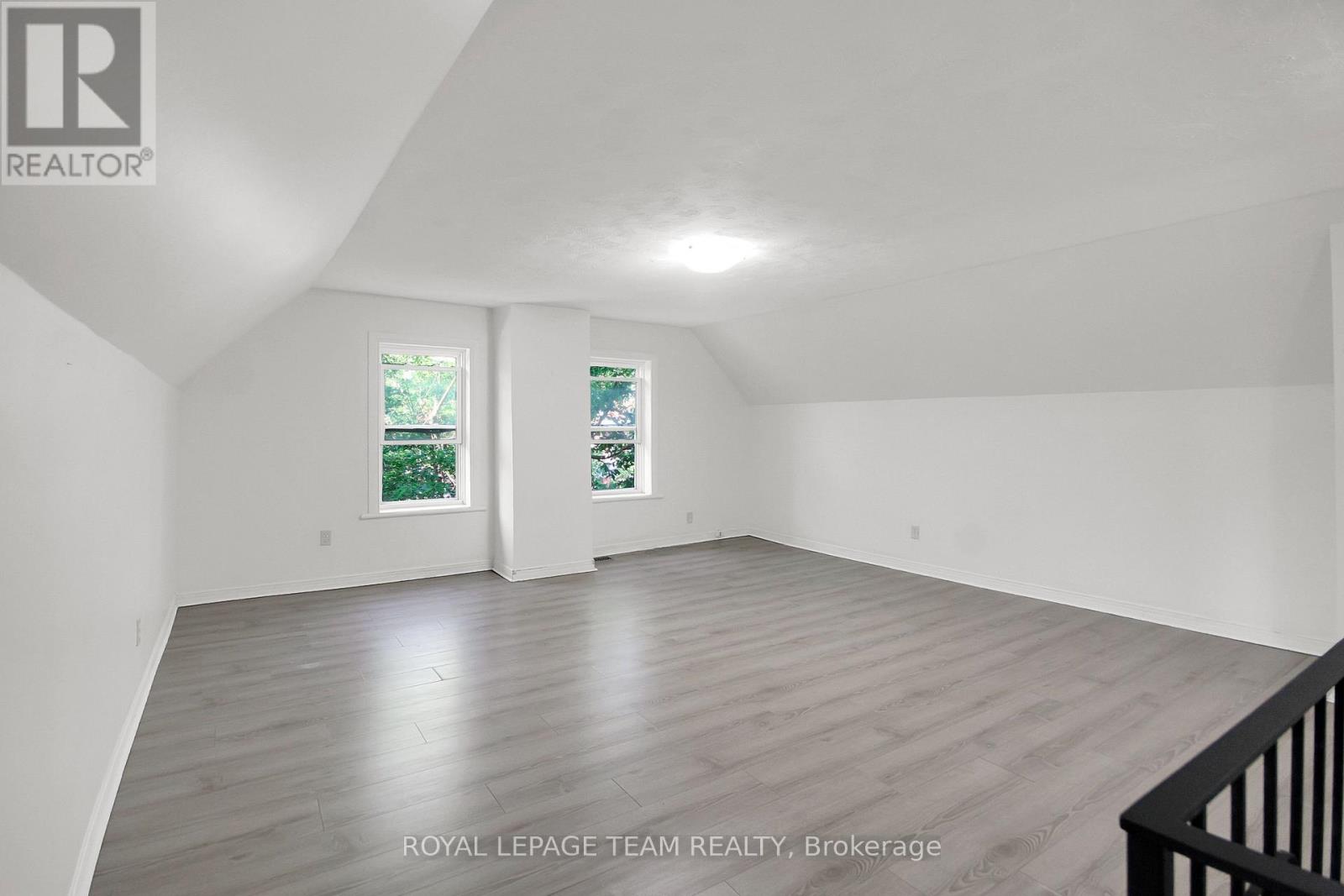 5 - 4 Eccles Street Property Photo 8