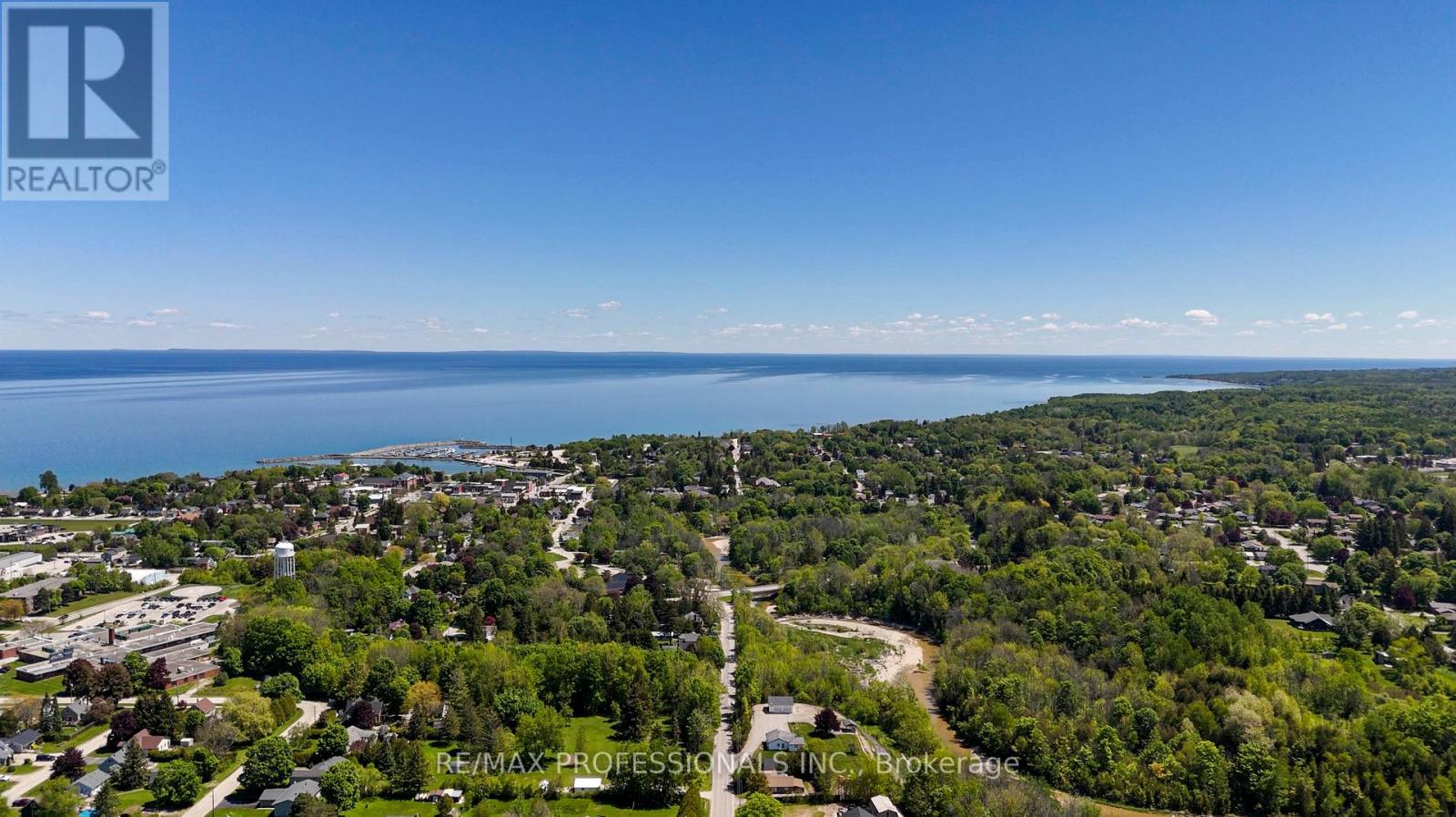 412 Miller Street Property Photo 14