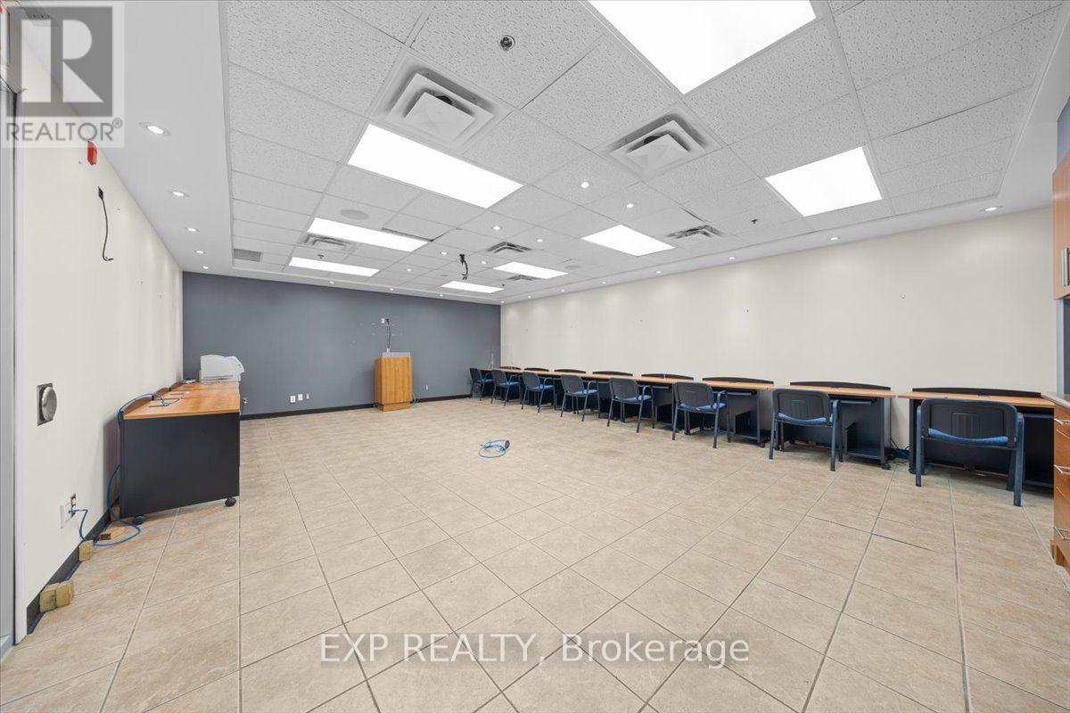 124 - 40 Sunset Boulevard Property Photo 3