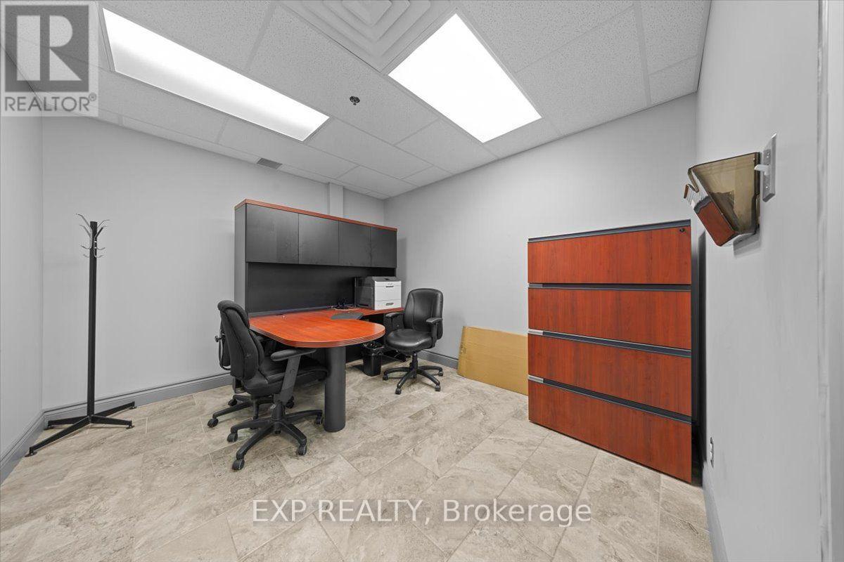124 - 40 Sunset Boulevard Property Photo 11
