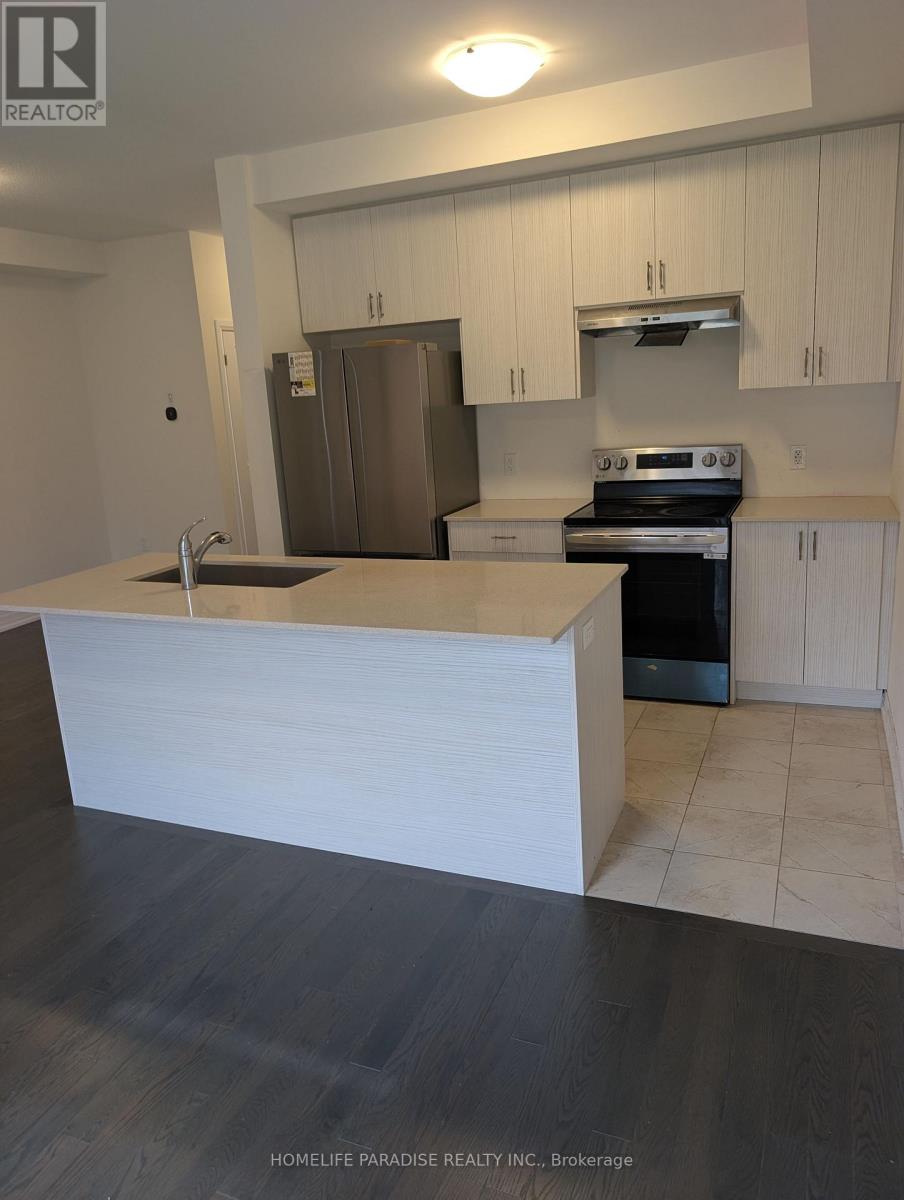 3 - 15 Blacklock Street E Property Photo 5