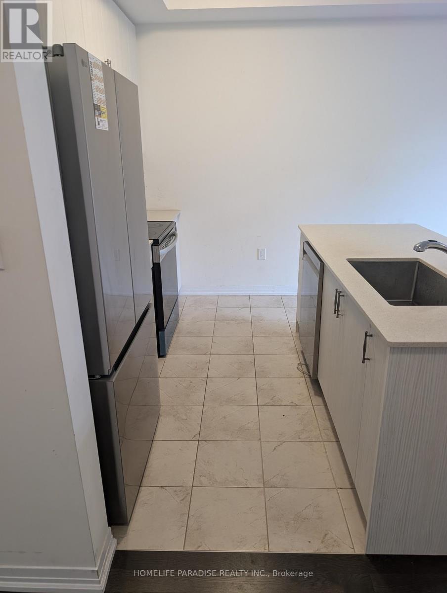 3 - 15 Blacklock Street E Property Photo 6