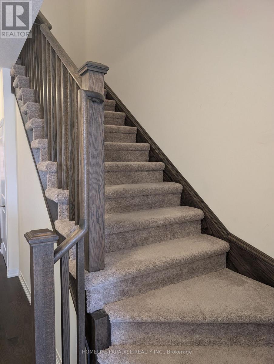 3 - 15 Blacklock Street E Property Photo 7