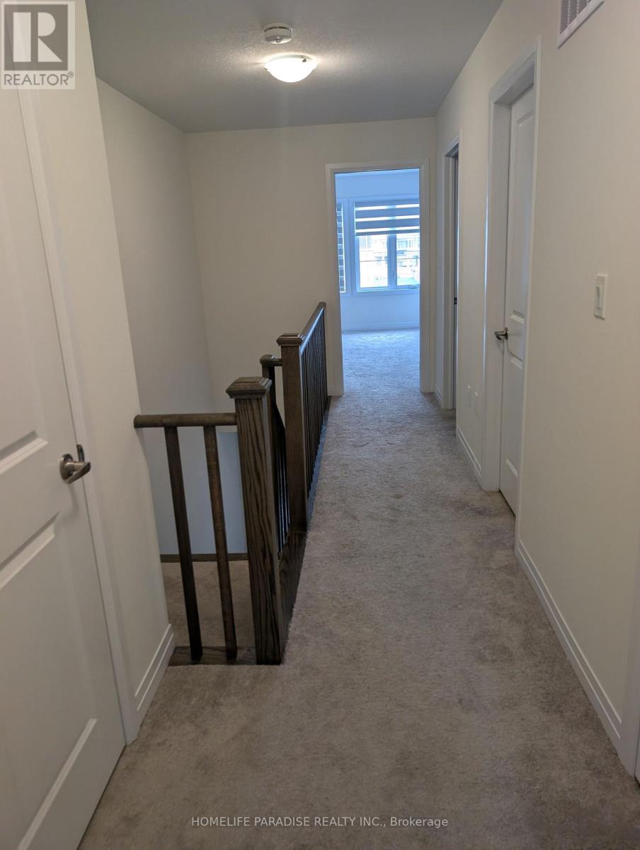 3 - 15 Blacklock Street E Property Photo 8