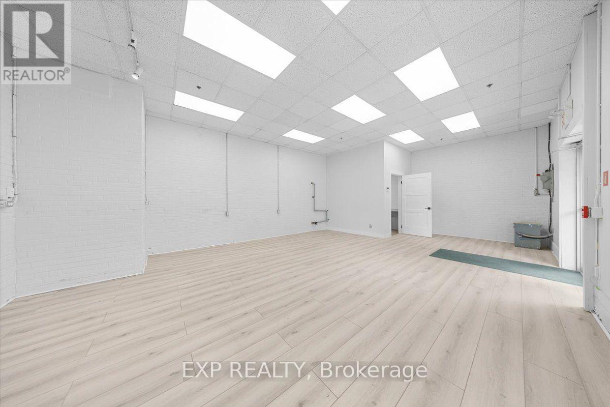 114 - 40 Sunset Boulevard Property Photo 6
