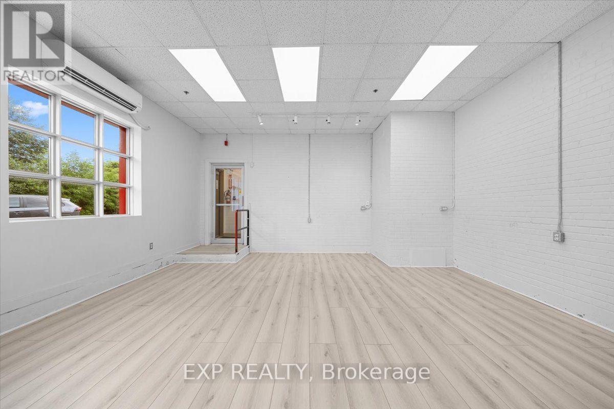 114 - 40 Sunset Boulevard Property Photo 7