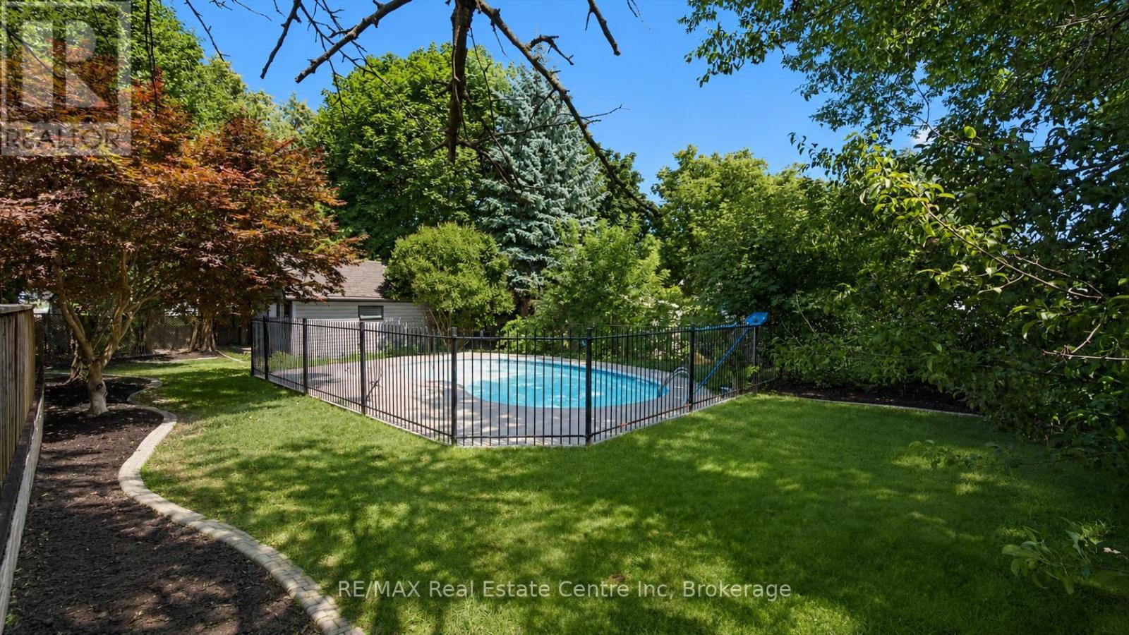 289 Speedvale Avenue E Property Photo 18