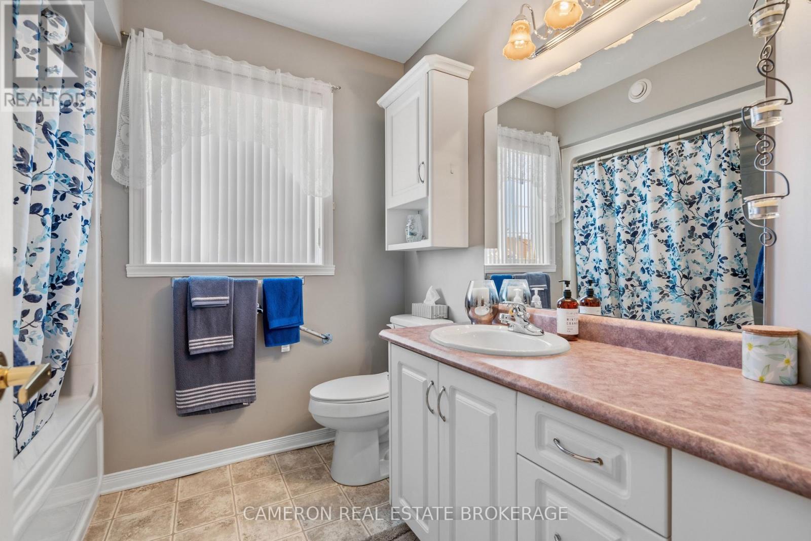2 Enza Drive Property Photo 19