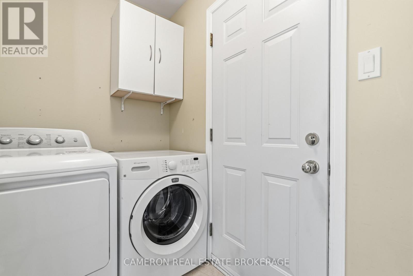 2 Enza Drive Property Photo 20