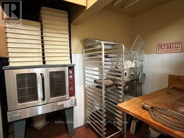 60 Walnut Street Property Photo 12