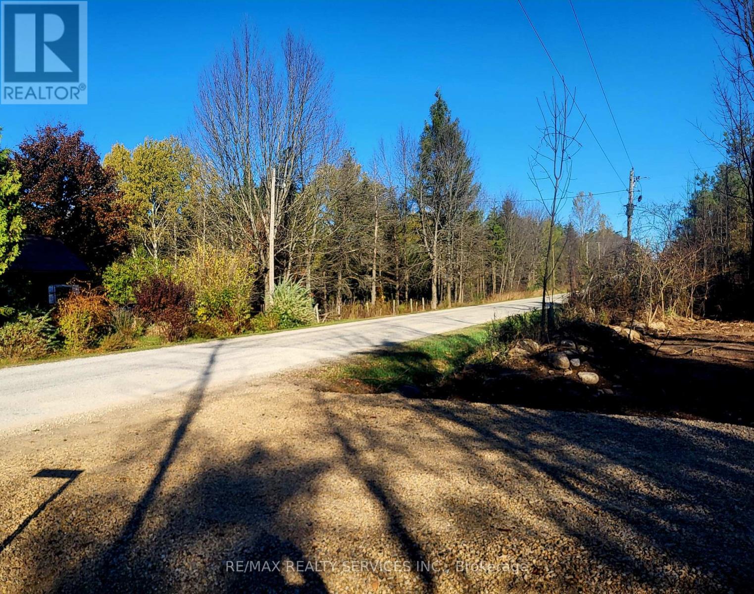 395421 Concession 2 Road Property Photo 3