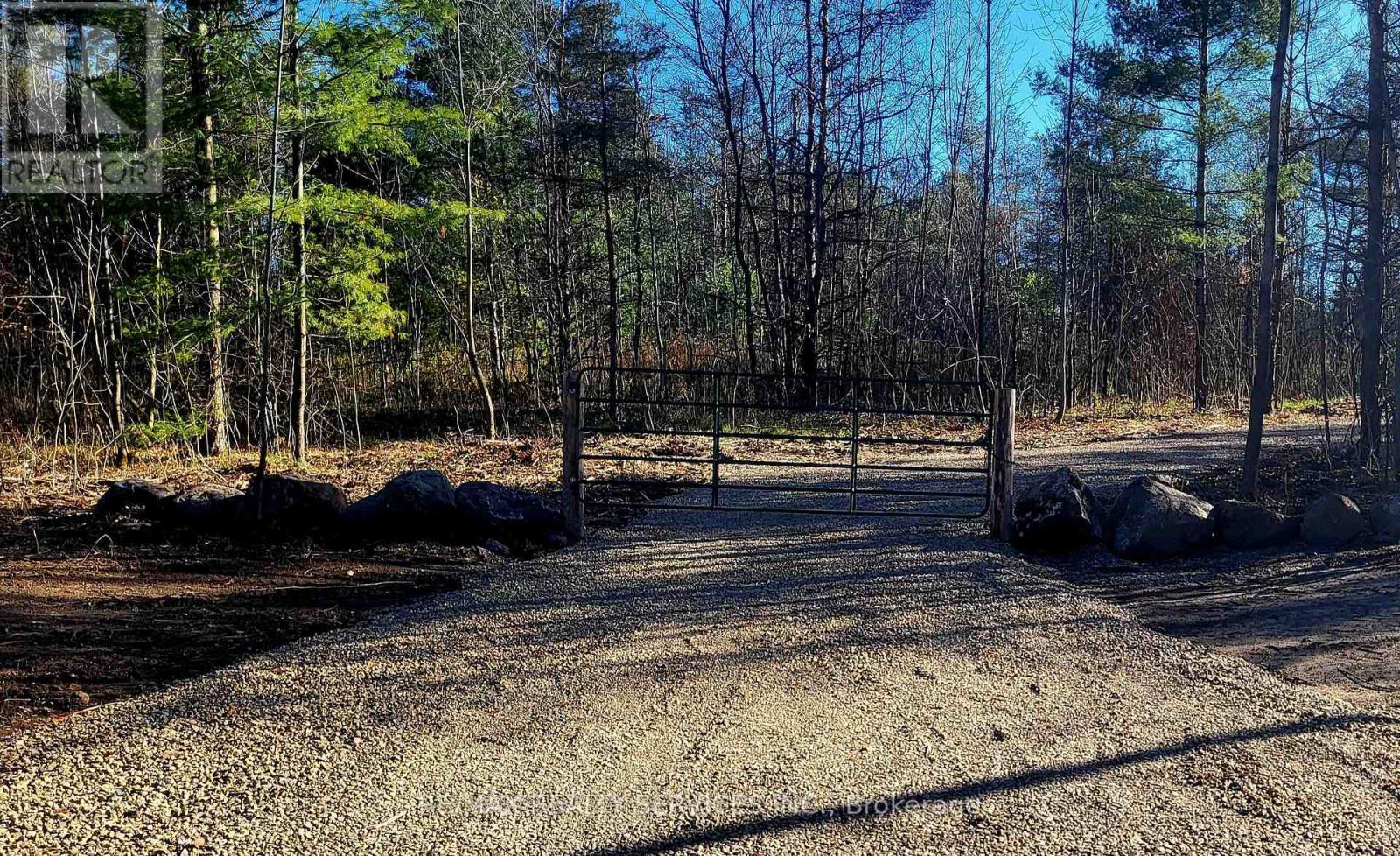 395421 Concession 2 Road Property Photo 4