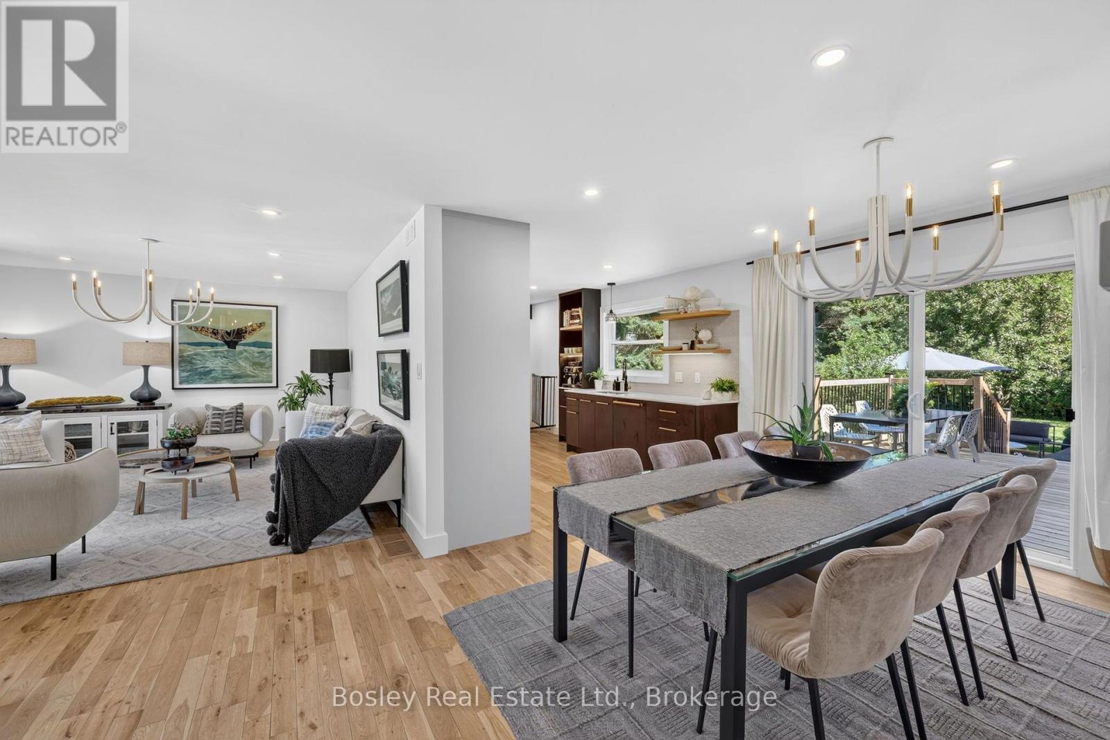 50 Louisa Street W Property Photo 1