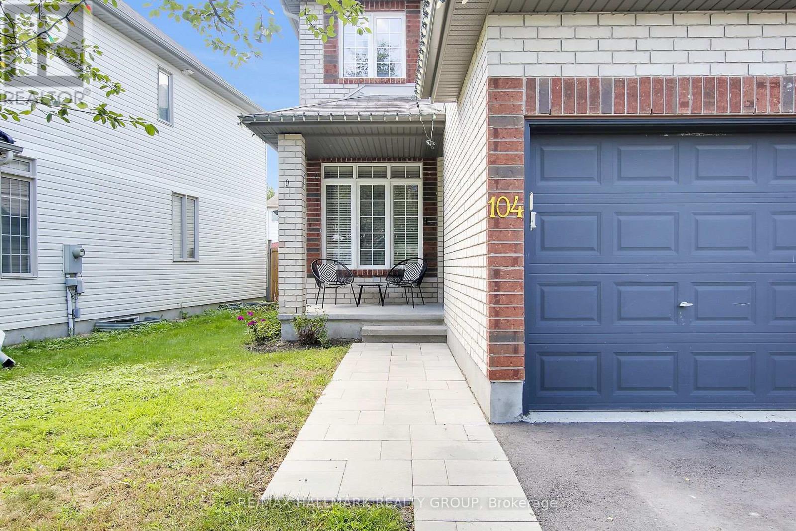 104 Strathcarron Crescent Property Photo 2